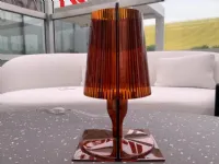 Lampada da tavolo Take Kartell a prezzo Outlet  affrettati