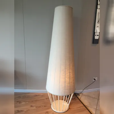 Lampada da terra Sofia di Cantori scontata del 50%