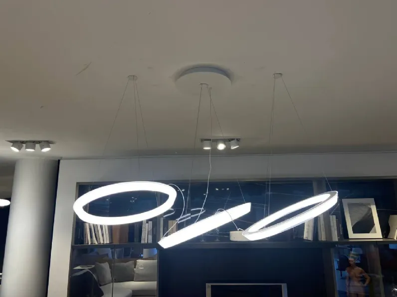 A sospensione Halo circular Collezione esclusiva a prezzo Outlet 