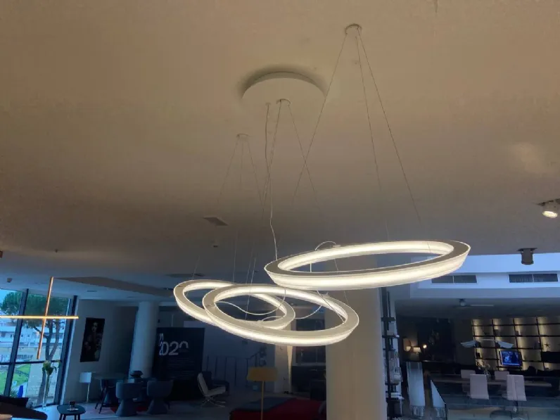 A sospensione Halo circular Collezione esclusiva a prezzo Outlet 