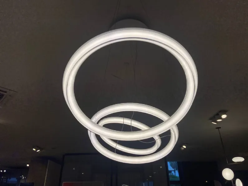 A sospensione Halo circular Collezione esclusiva a prezzo Outlet 