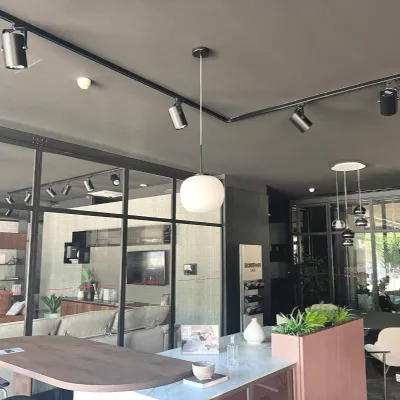 A sospensione  Bombo stile Moderna con forte sconto