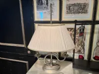 Da tavolo Lampada classica  Collezione esclusiva con un ribasso esclusivo