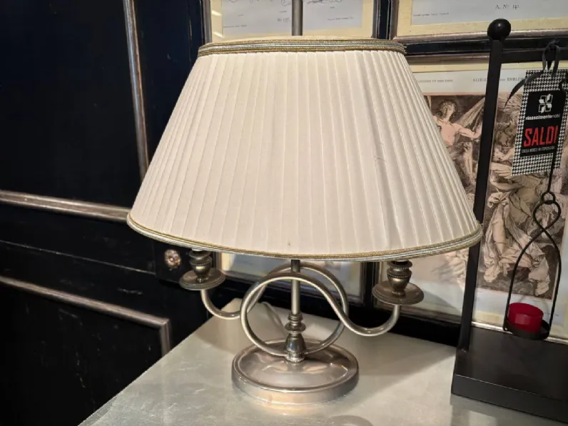 Da tavolo Lampada classica  Collezione esclusiva con un ribasso esclusivo