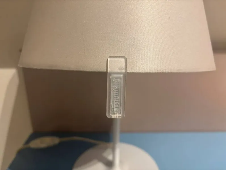 Da tavolo Melampo Artemide in Offerta Outlet 