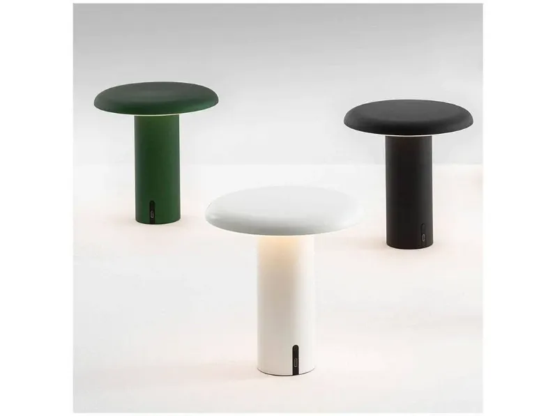 Da tavolo Takku Artemide in Offerta Outlet 