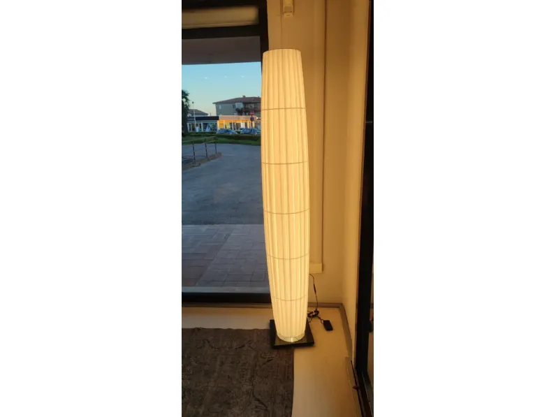 Da terra Colonna floor 190 Dcw a prezzo scontato 