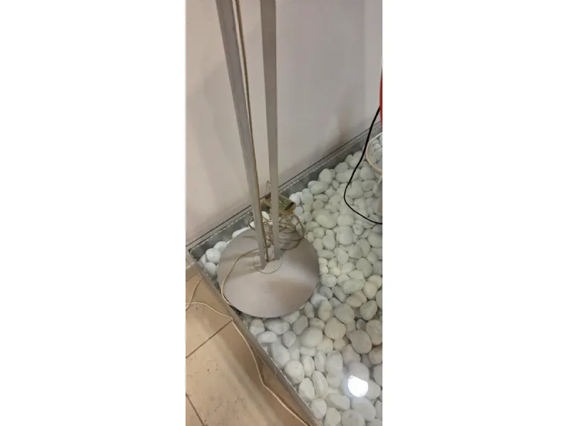 Da terra Lampada stelo terra itre fiaccola I tre a prezzo Outlet 
