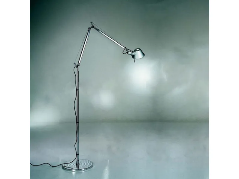 Da terra stile Moderna Tolomeo floor artemide lampada da terra Collezione esclusiva in offerta outlet