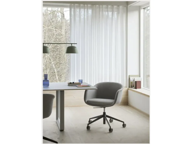 Lampada Collezione esclusiva Ambit by muuto a PREZZI OUTLET