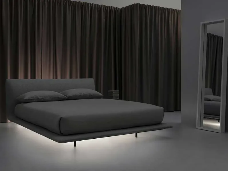 Letto matrimoniale design Legri A&c a prezzo scontato