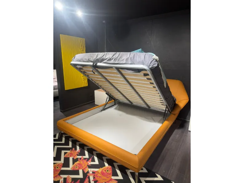 Letto matrimoniale design Origami Novaluna a prezzo scontato
