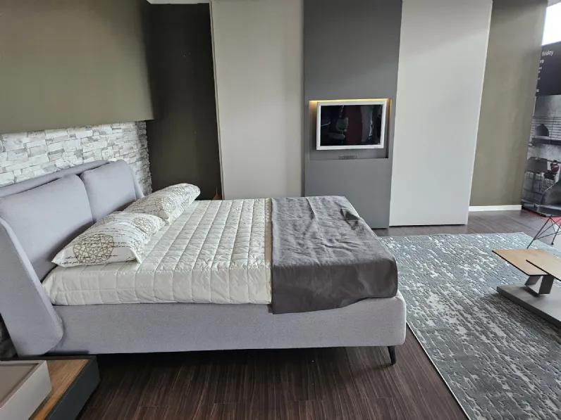 Letto matrimoniale moderno Hello Noctis a prezzo scontato