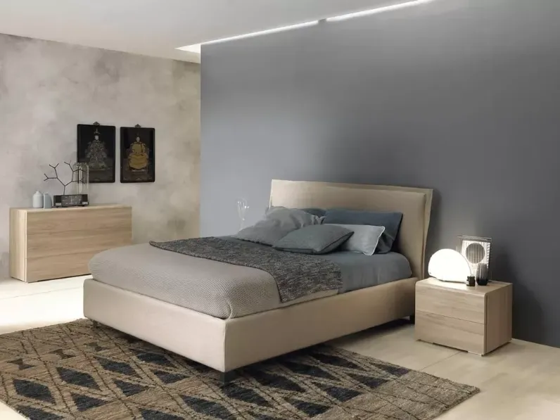 Letto moderno 06 Artigianale con un ribasso del 40%