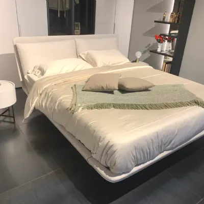 Letto imbottito modello Biggie 180x200 di Twils scontato 40%