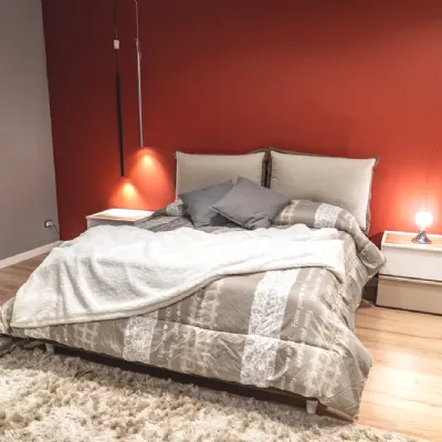 Letto moderno con contenitore Boote flap Cosmoletti a prezzo scontato