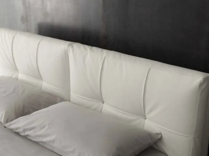 Letto matrimoniale classico Diamante Artigianale a prezzo scontato