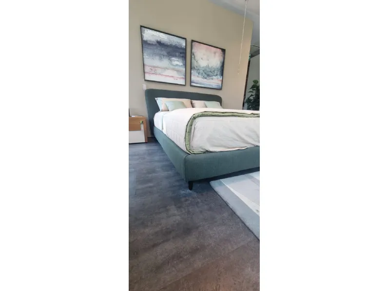 Letto imbottito con contenitore Av 211 letto karol Bolzan a prezzo ribassato