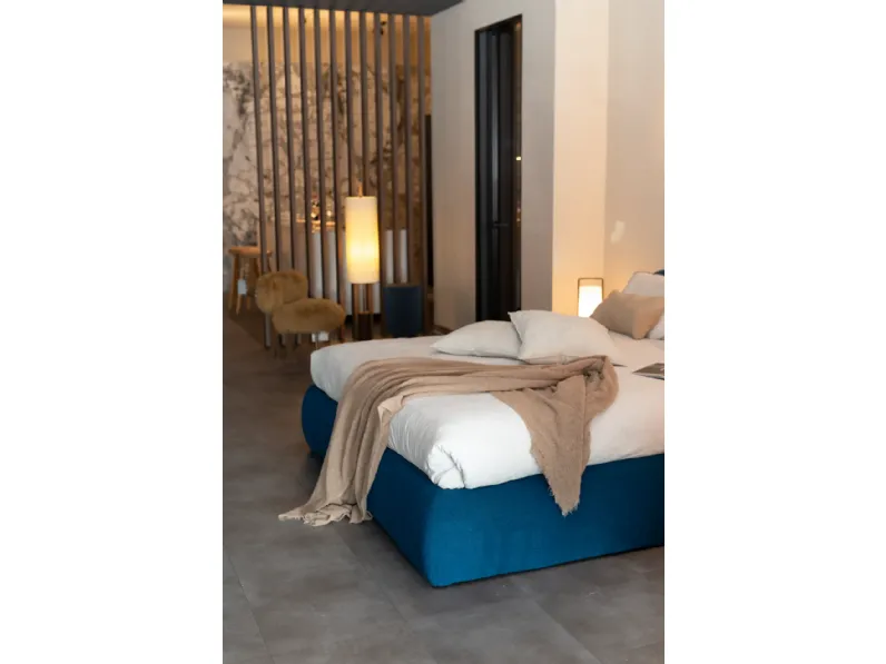 Letto design Bamboletto B&b italia con uno sconto del 24%