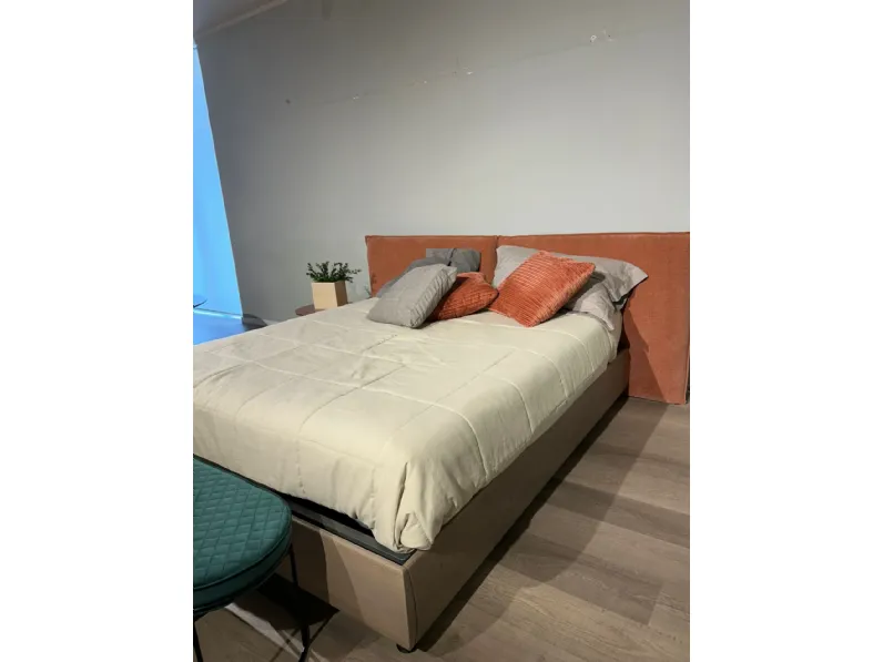 Letto matrimoniale con contenitore Chloe a prezzo riservato 