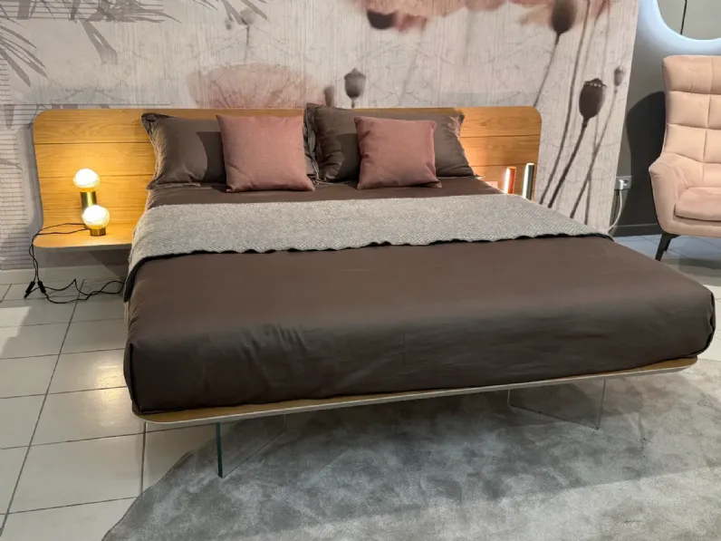 Letto matrimoniale design No-vo quercia Voltan a prezzo scontato