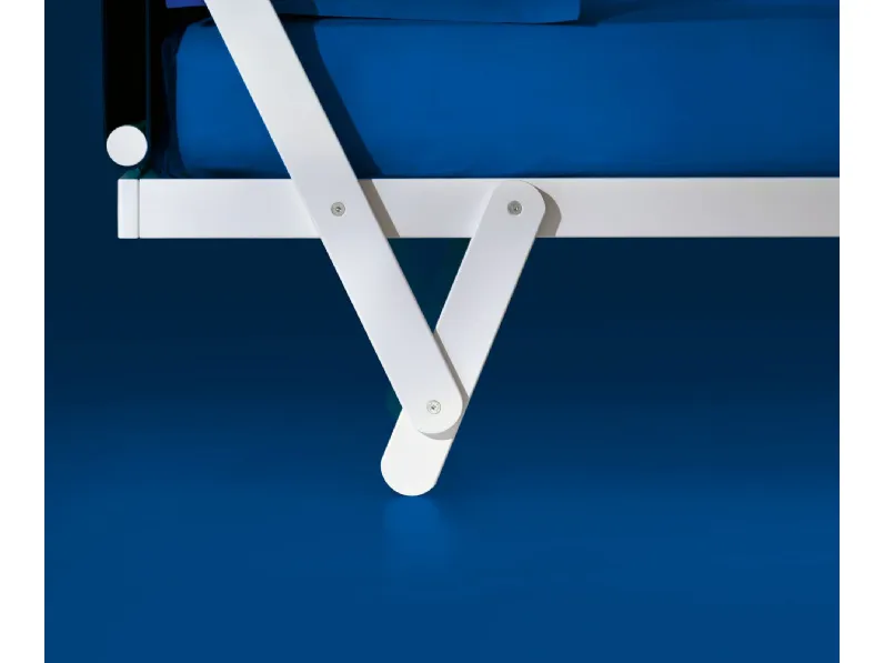 Letto in legno modello Tolo di Noctis scontato 30%