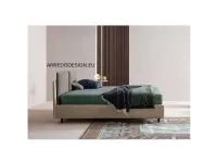 Letto imbottito modello Frick di Twils scontato 30%