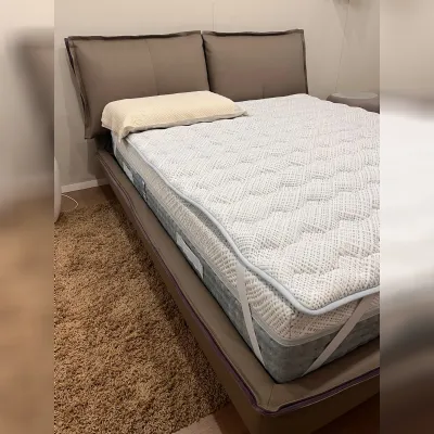 Letto matrimoniale design Sandy Bontempi letti design a prezzo scontato