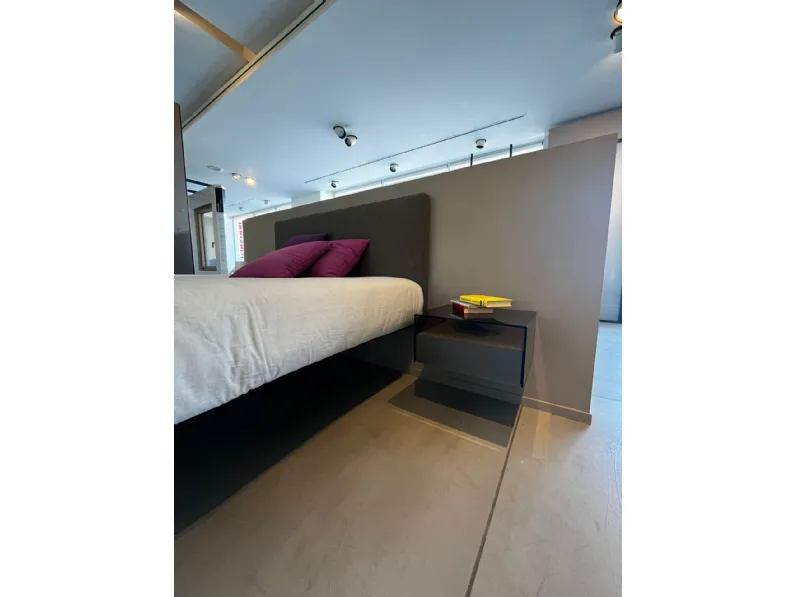 Letto design Fluttua Lago con uno sconto del 25%