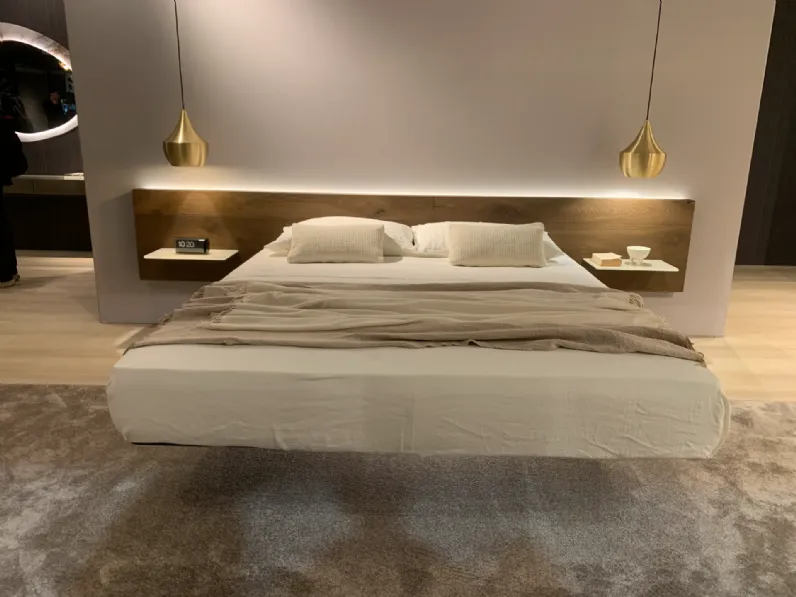 Letto design Fluttua wildwood tabacco di Lago SCONTATO 