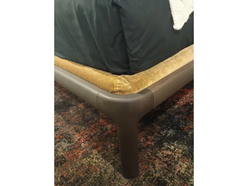 Letto design Fushimi Pianca con un ribasso del 59%
