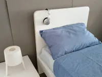 Letto moderno con giroletto Giotto Doimo cityline a prezzo scontato