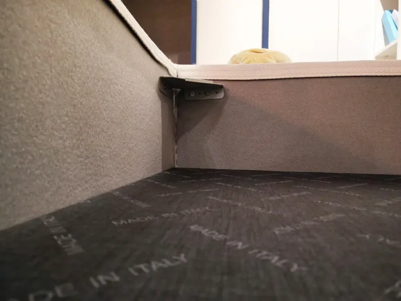 Letto moderno con contenitore Giove Noctis a prezzo ribassato