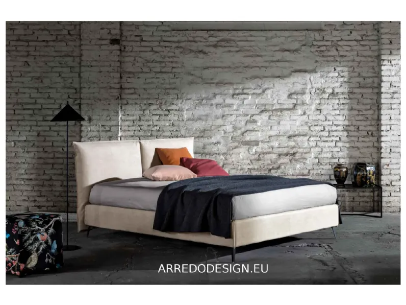 Letto matrimoniale design Gaber Veneran a prezzo scontato