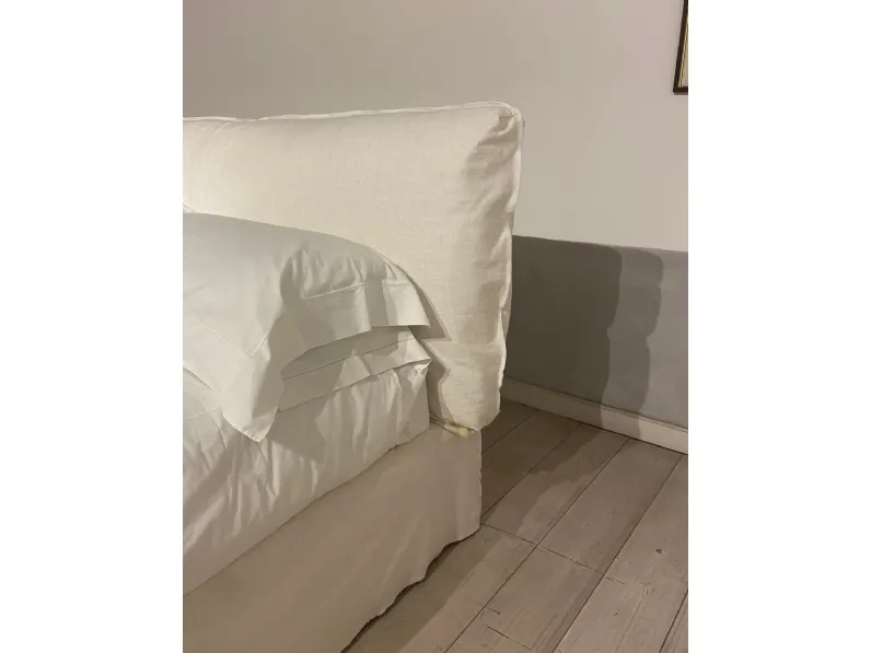 Letto moderno Letto matrimoniale loll Gervasoni scontato 25%