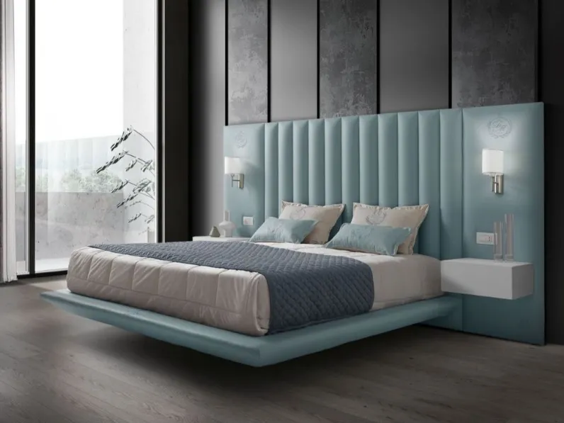 Letto matrimoniale maxi  completo di comodini e luci  di Md work scontato del 37%