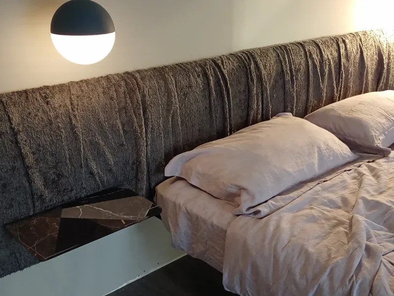 Letto design Fluttua Lago scontato 50%