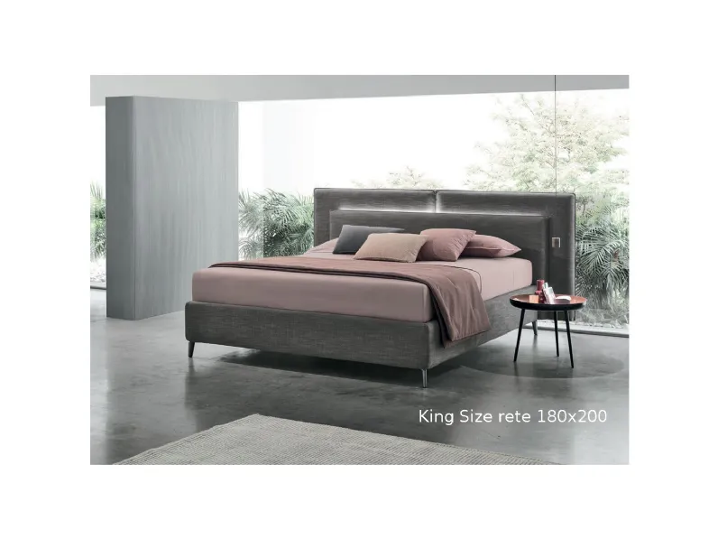 Letto imbottito modello Monroe  di V&nice scontato 30%