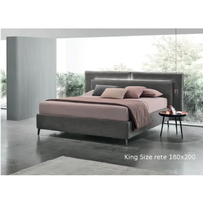 Letto imbottito modello Monroe  di V&nice scontato 30%