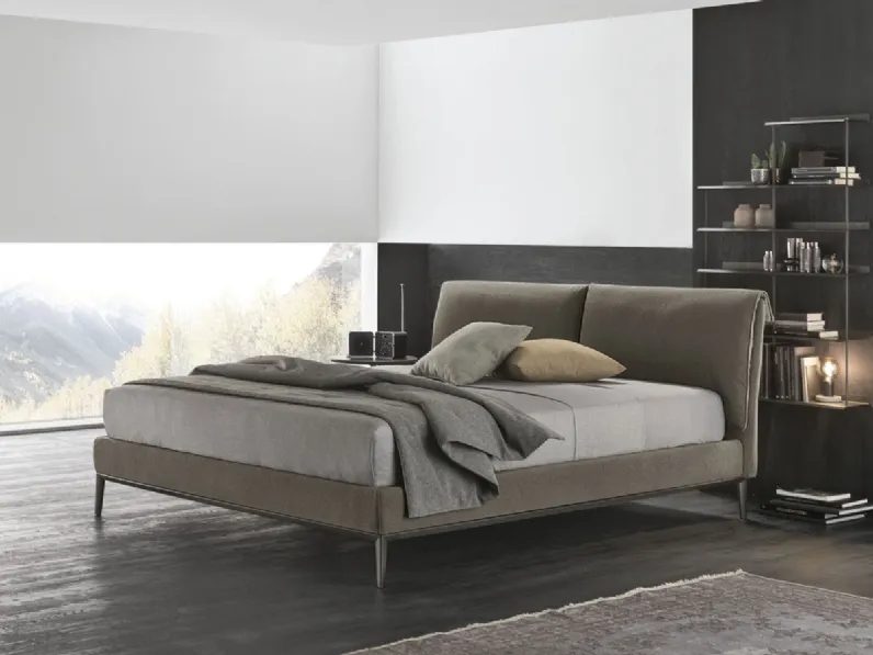 Letto imbottito modello River di V&nice scontato 30%