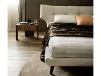 Letto imbottito modello Thomas di Cattelan italia scontato 30%