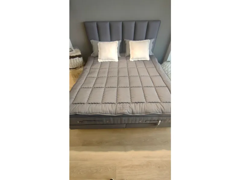 Letto moderno Baronet superb Vispring scontato 25%