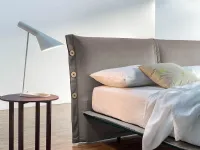 Letto matrimoniale con piedini Febo Rigosalotti a prezzo ribassato