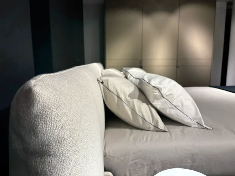 Letto matrimoniale con contenitore Milo a prezzo riservato 