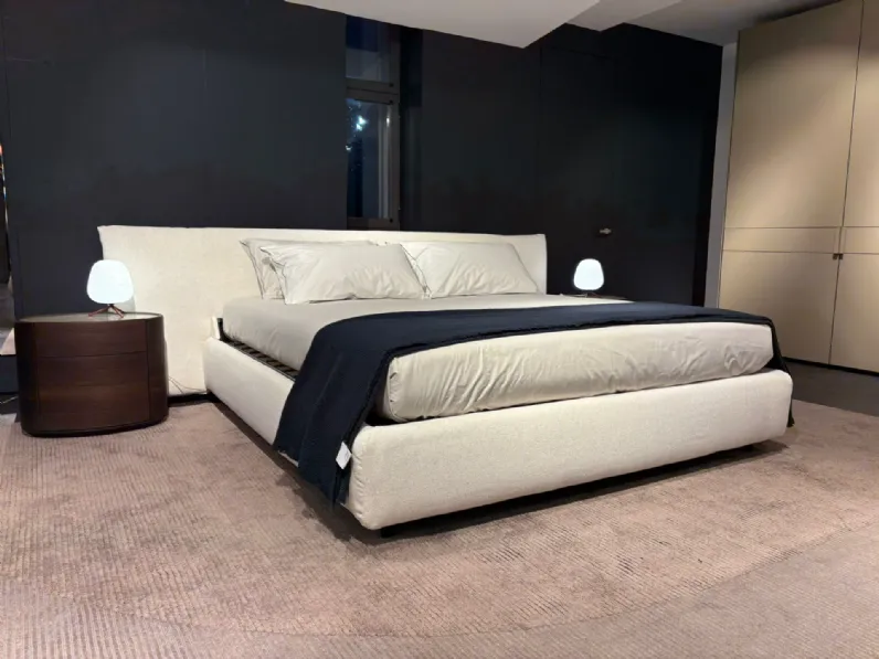 Letto matrimoniale con contenitore Milo a prezzo riservato 