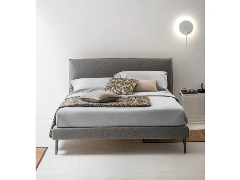 Letto moderno con piedini Mood V&nice a prezzo scontato