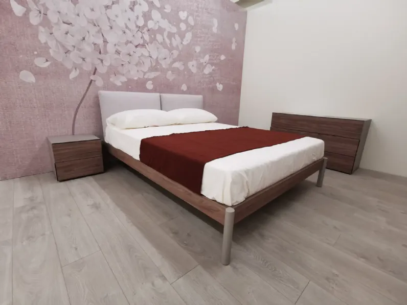 Letto moderno con piedini Eden soft Dielle modus a prezzo scontato