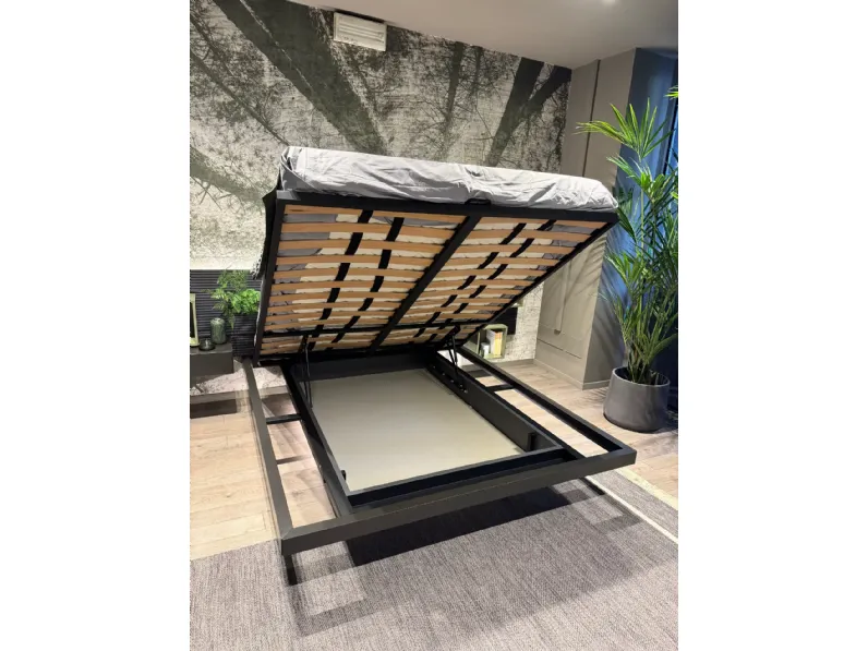 Letto design Sorvolo Fimar scontato 40%