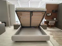 Letto matrimoniale con contenitore Kumo Twils a prezzo ribassato