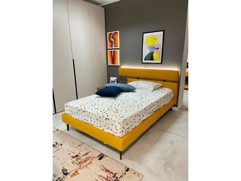 Letto imbottito modello Letto denver di V&nice scontato 25%